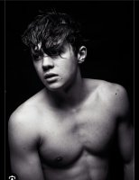 groom or bride photo