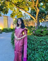 groom or bride photo